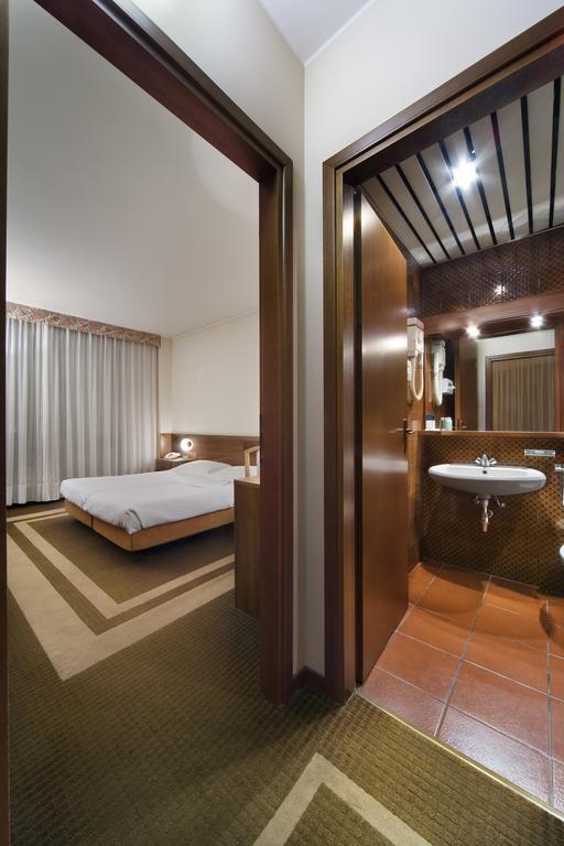 Una Hotel Lodi Habitación foto